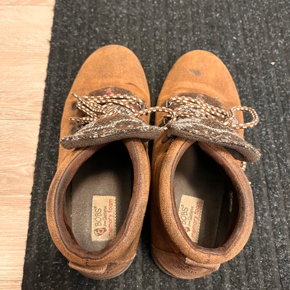 Bob’s (Sketchers) Women’s Boots - Picture 5 of 5